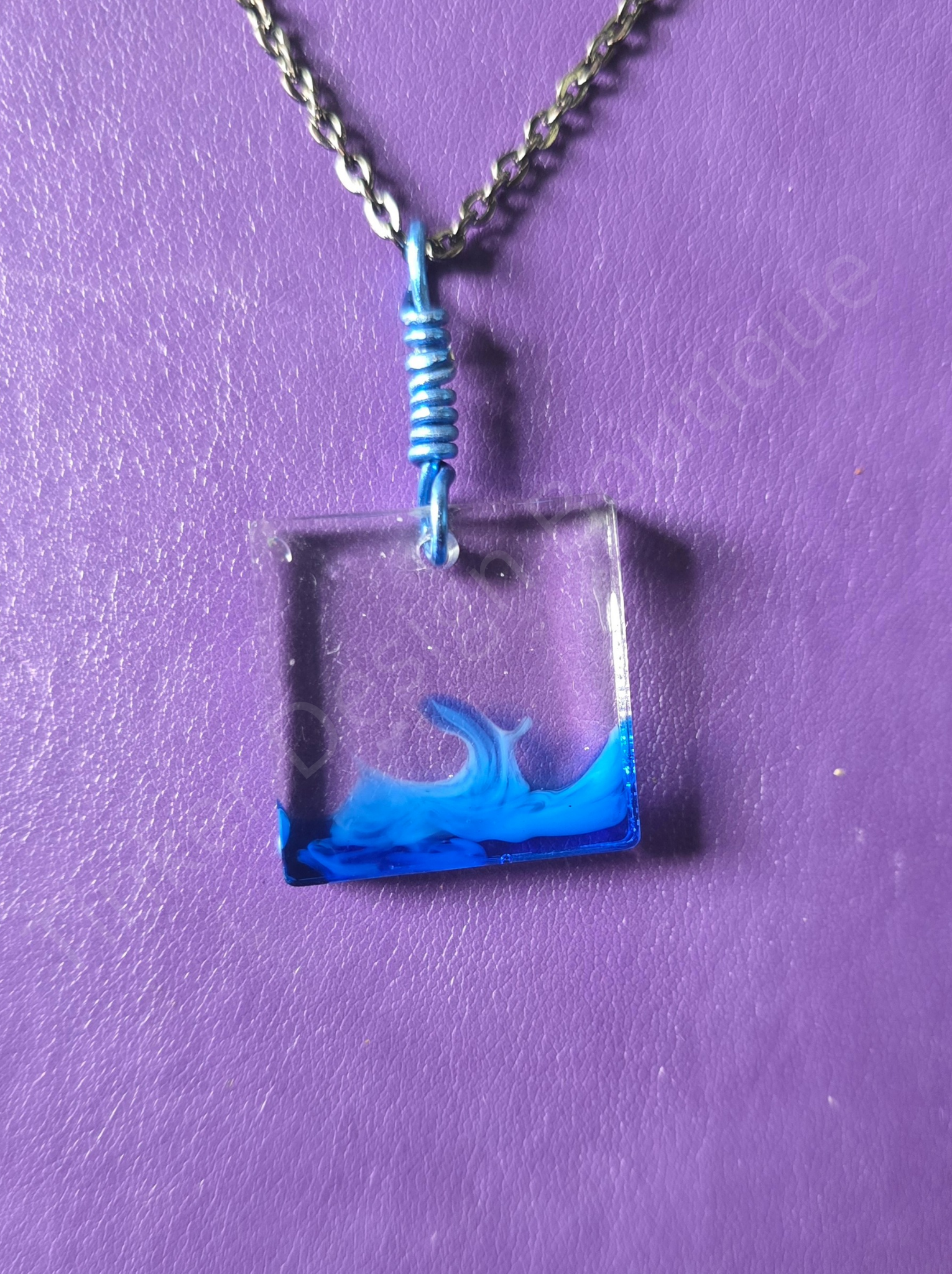 Blue wave necklace
