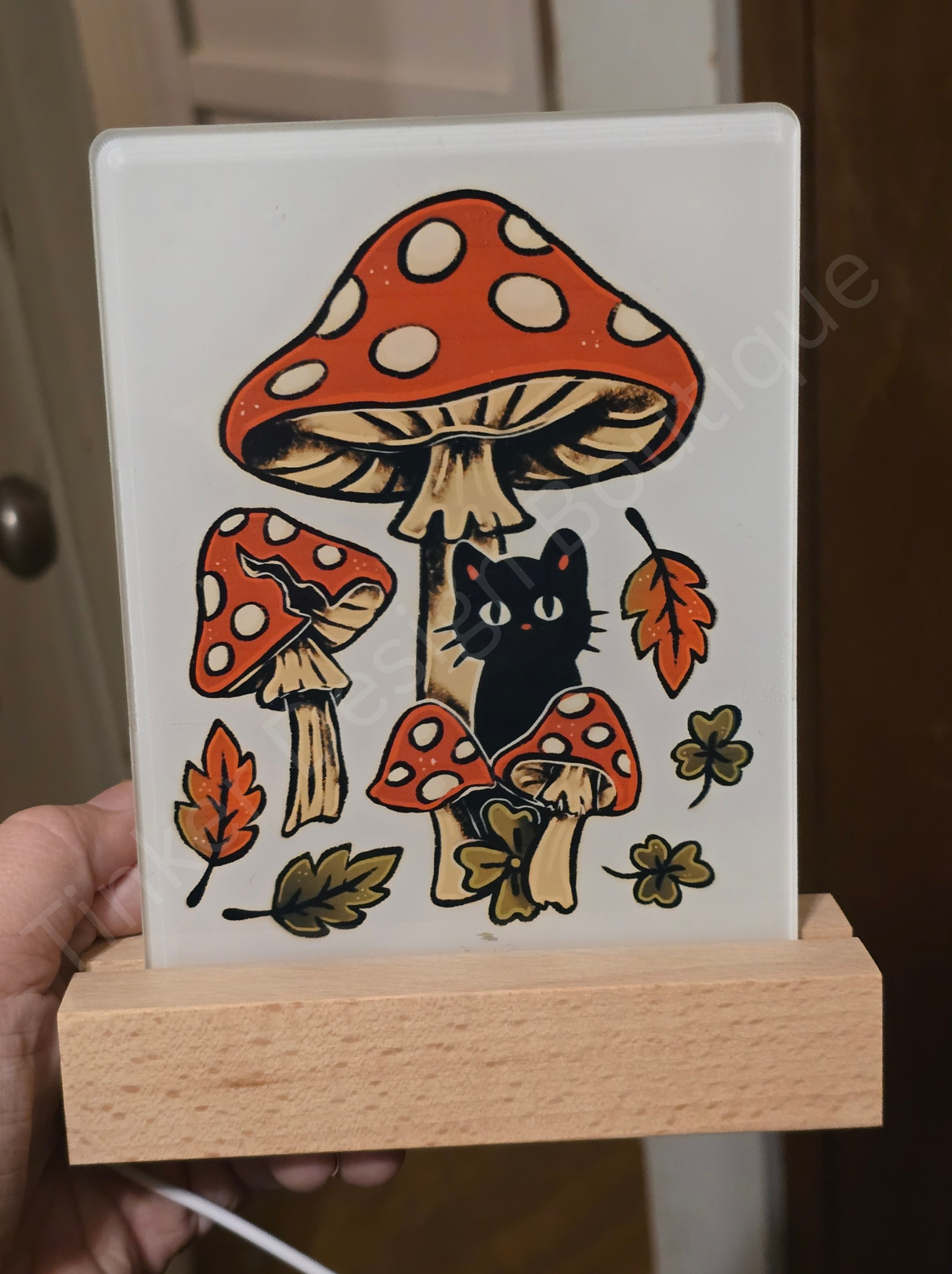 Mushroom kitty nightlight