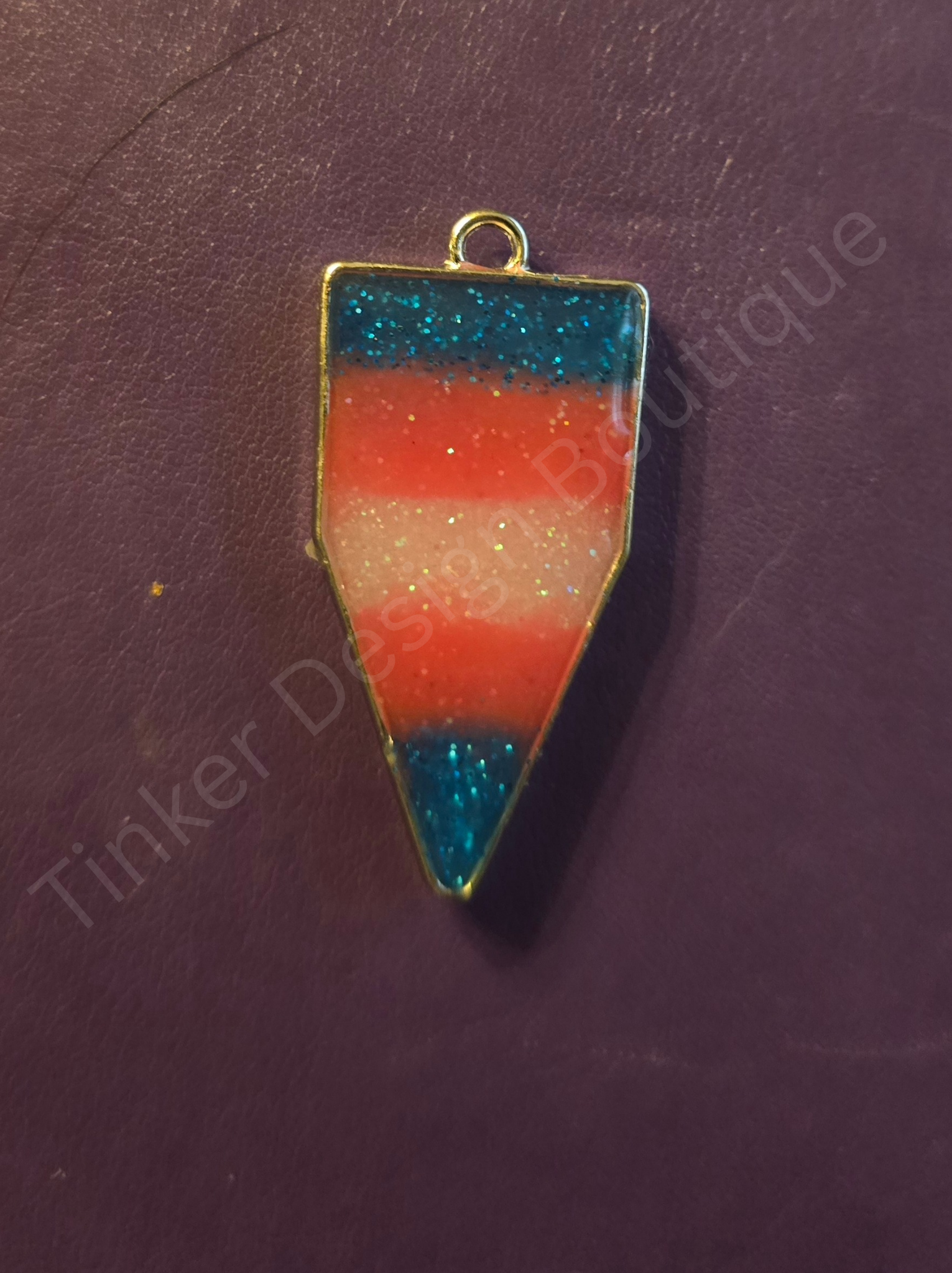 Trans pride glow necklace